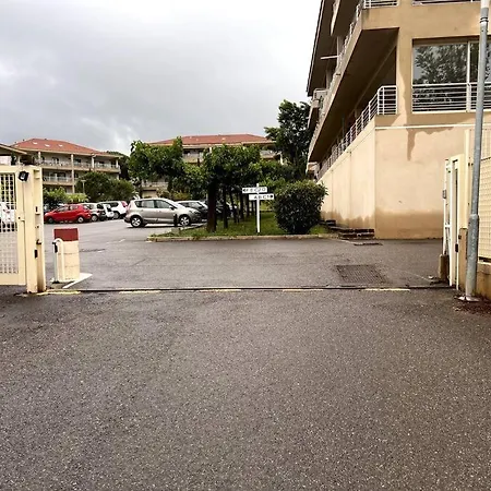 Costa D'oro Hyper Centre De Daire *