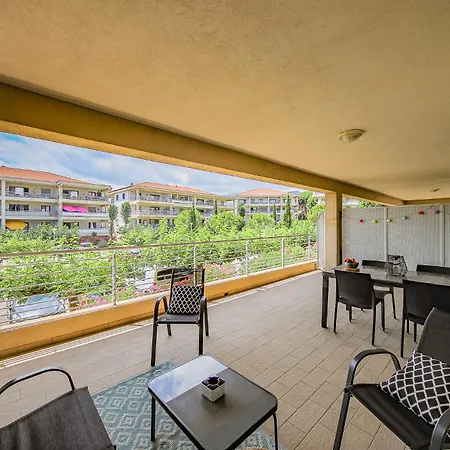 Grand T2 Terrasse 27m2 Plein Sud Centre