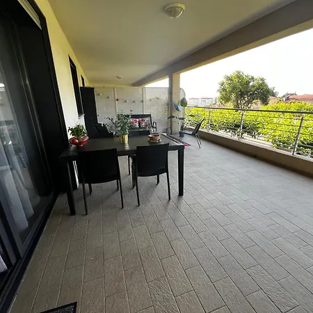Grand T2 Terrasse 27m2 Plein Sud Centre Apartment Folelli