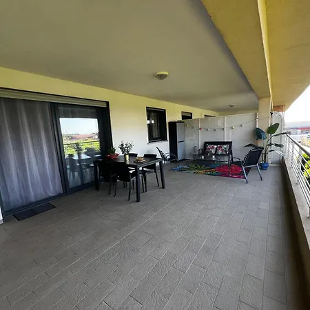 Grand T2 Terrasse 27m2 Plein Sud Centre Apartment Folelli